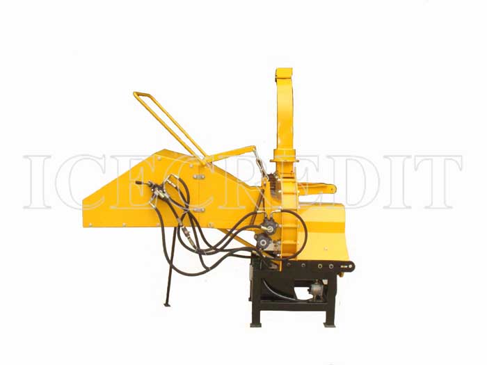 HydraulicFeedingPTOWoodChipper