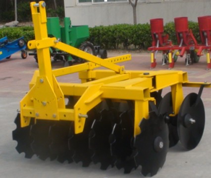 1BTCS DISC HARROW